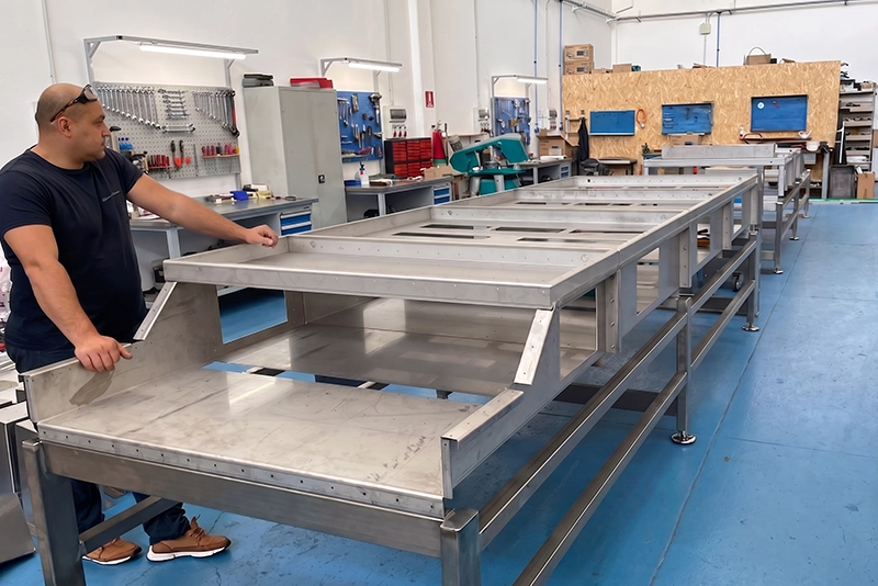 assemblaggio-forno-industriale-microonde-microwave